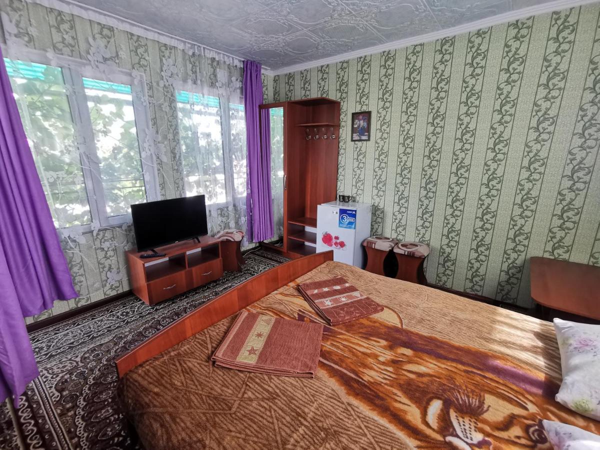 Petrovskaya Pristan 2 Hotel Cholpon-Ata Exterior foto